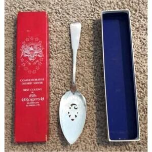 Dessert Server First Colony in 1881 Rogers Silverplate by Oneida Ltd